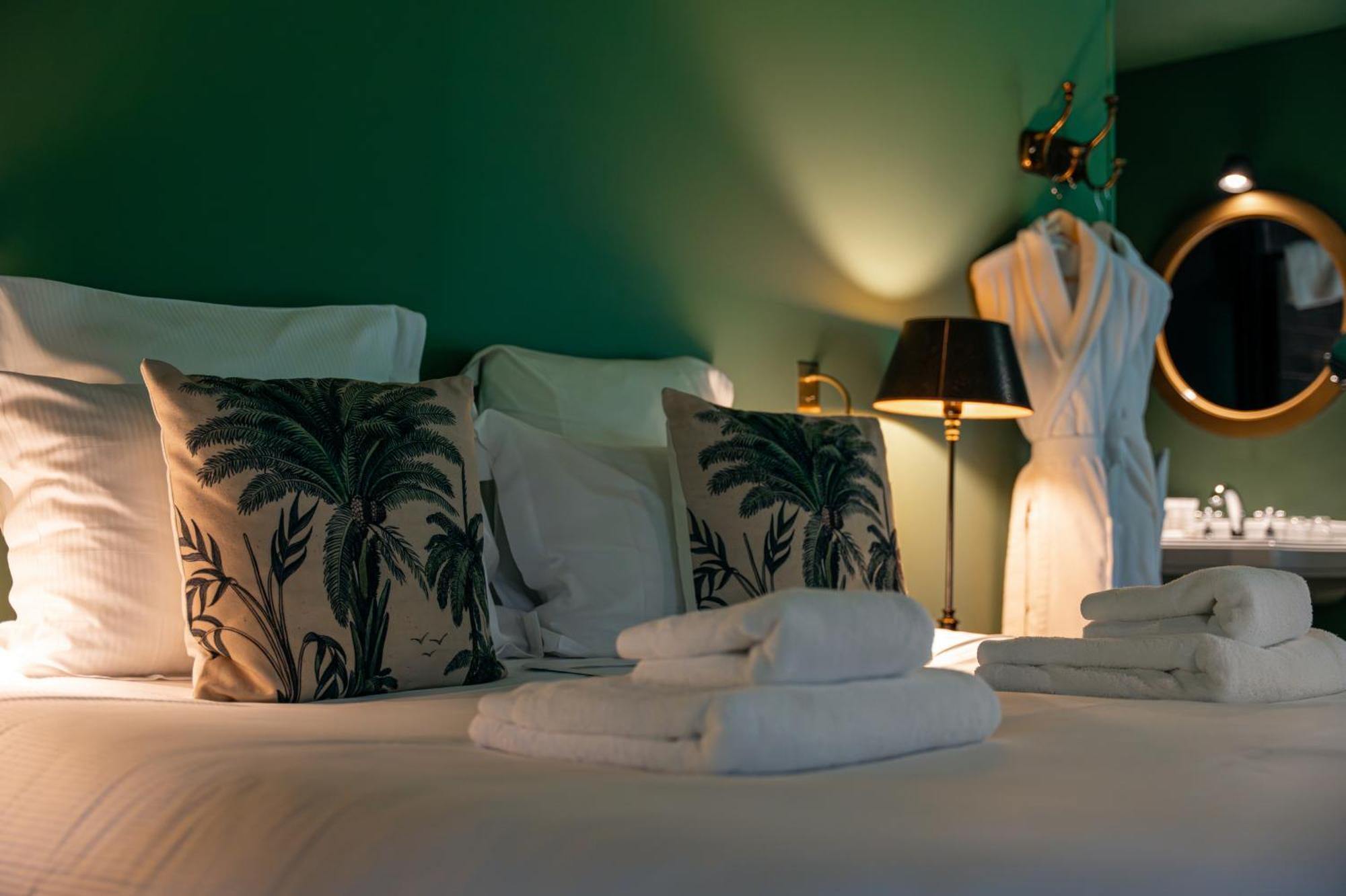 Les Pins De Cesar - La Campagne D'Etretat Hotell Saint-Jouin-Bruneval Exteriör bild